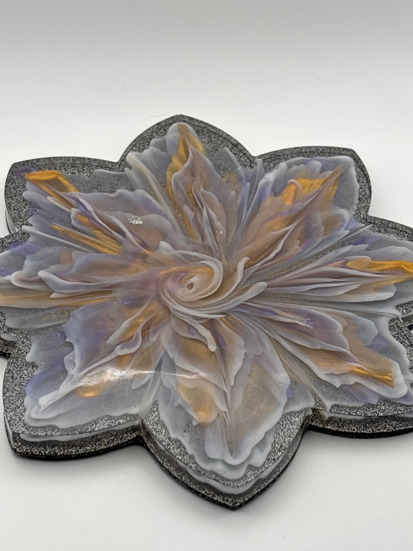 Beautiful handmade large 3d bloom resin coaster coa01