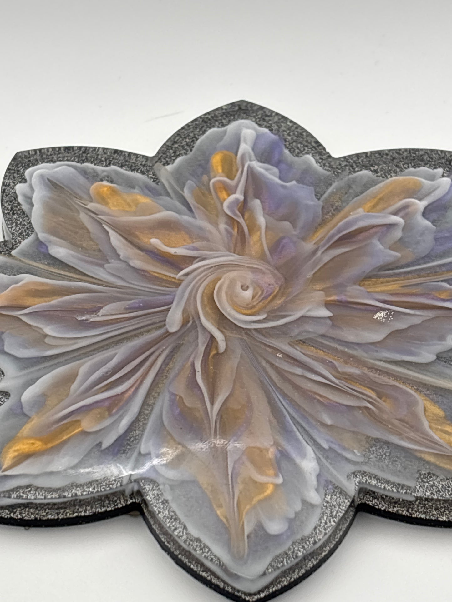 Beautiful handmade large 3d bloom resin coaster coa01