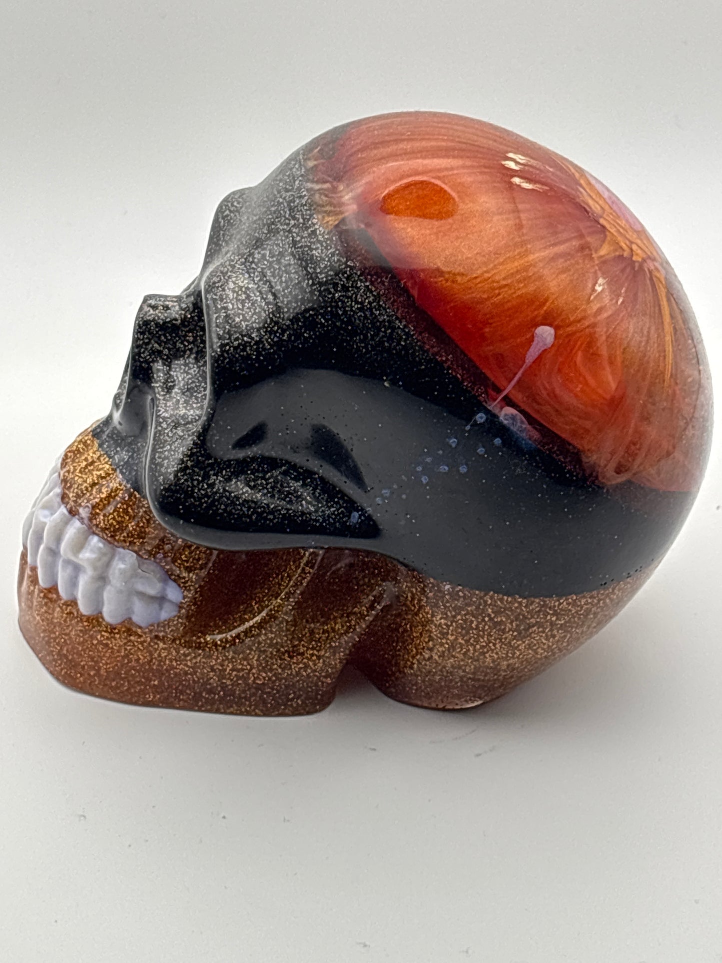 Beautiful hand made large resin skull